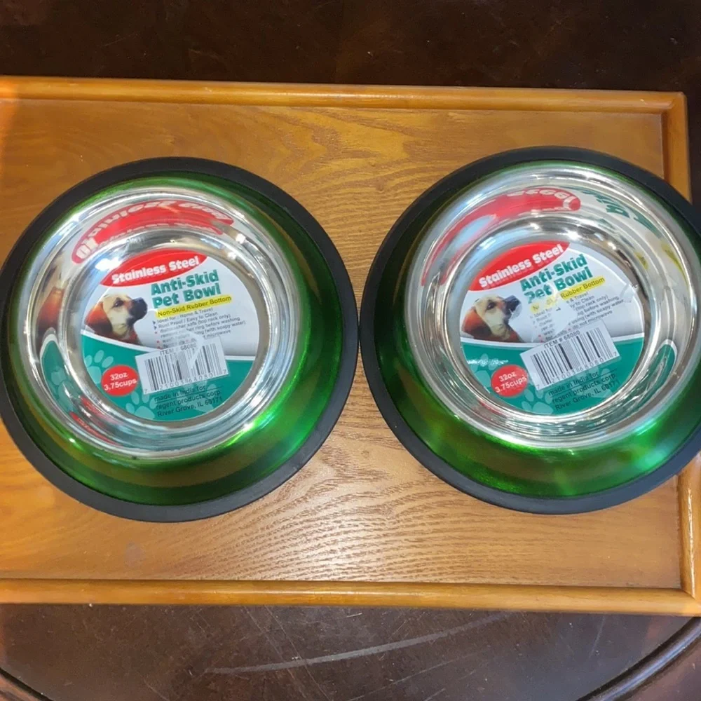 2 ANTI SKID STAINLESS STEEL DOG BOWLS 3.75 CUPS NWT
